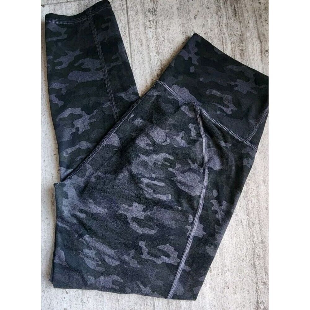 Fabletics Power Hold Women's High waist Camo Compression Leggings Size Small